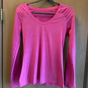 Long sleeve Zella shirt